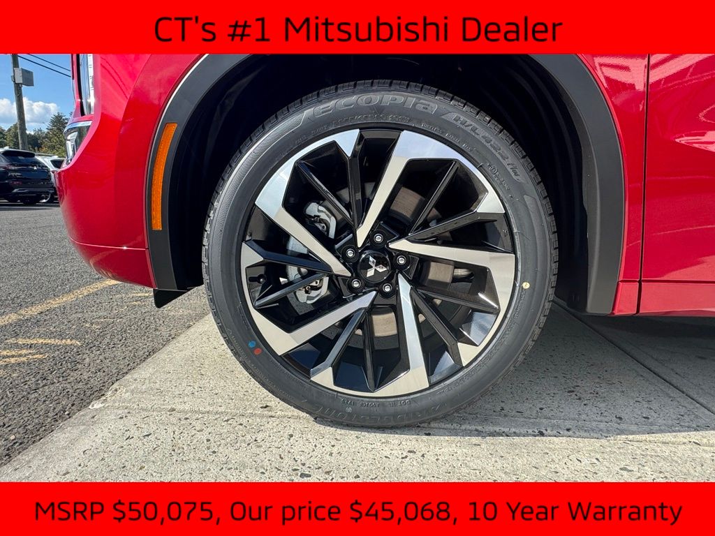 2025 Mitsubishi Outlander PHEV SEL photo 6
