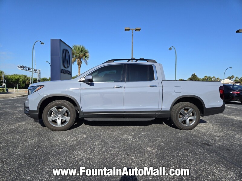 2023 Honda Ridgeline RTL-E photo 3