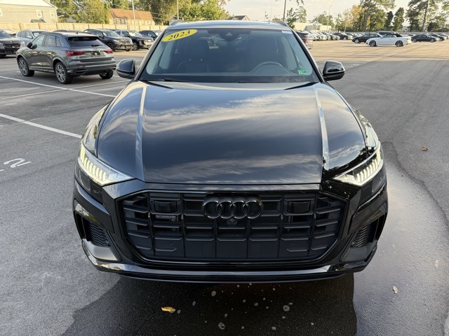 2023 Audi Q8 55 Premium Plus photo 4