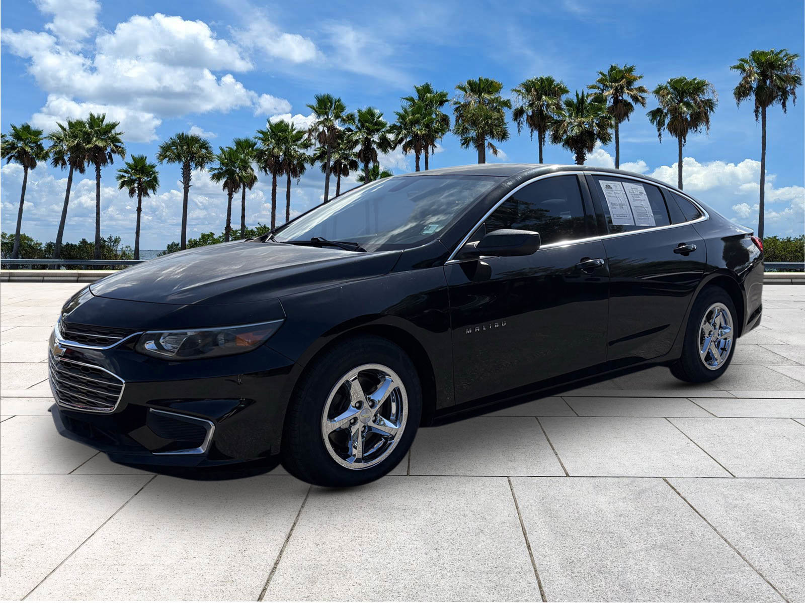 2018 Chevrolet Malibu LS photo 4