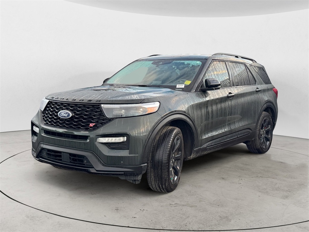 2023 Ford Explorer ST's photo
