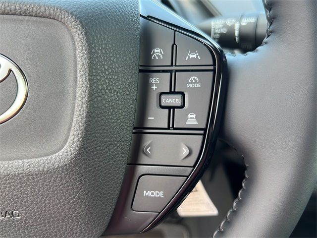 2026 Toyota Prius XLE photo 21