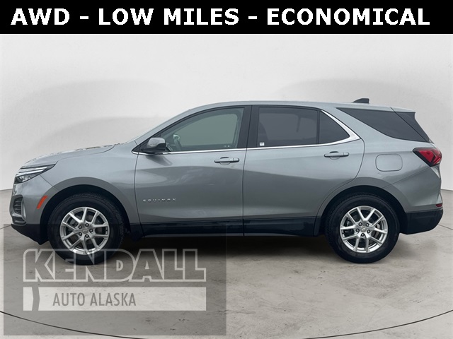Used 2023 Gray Chevrolet LT image 2