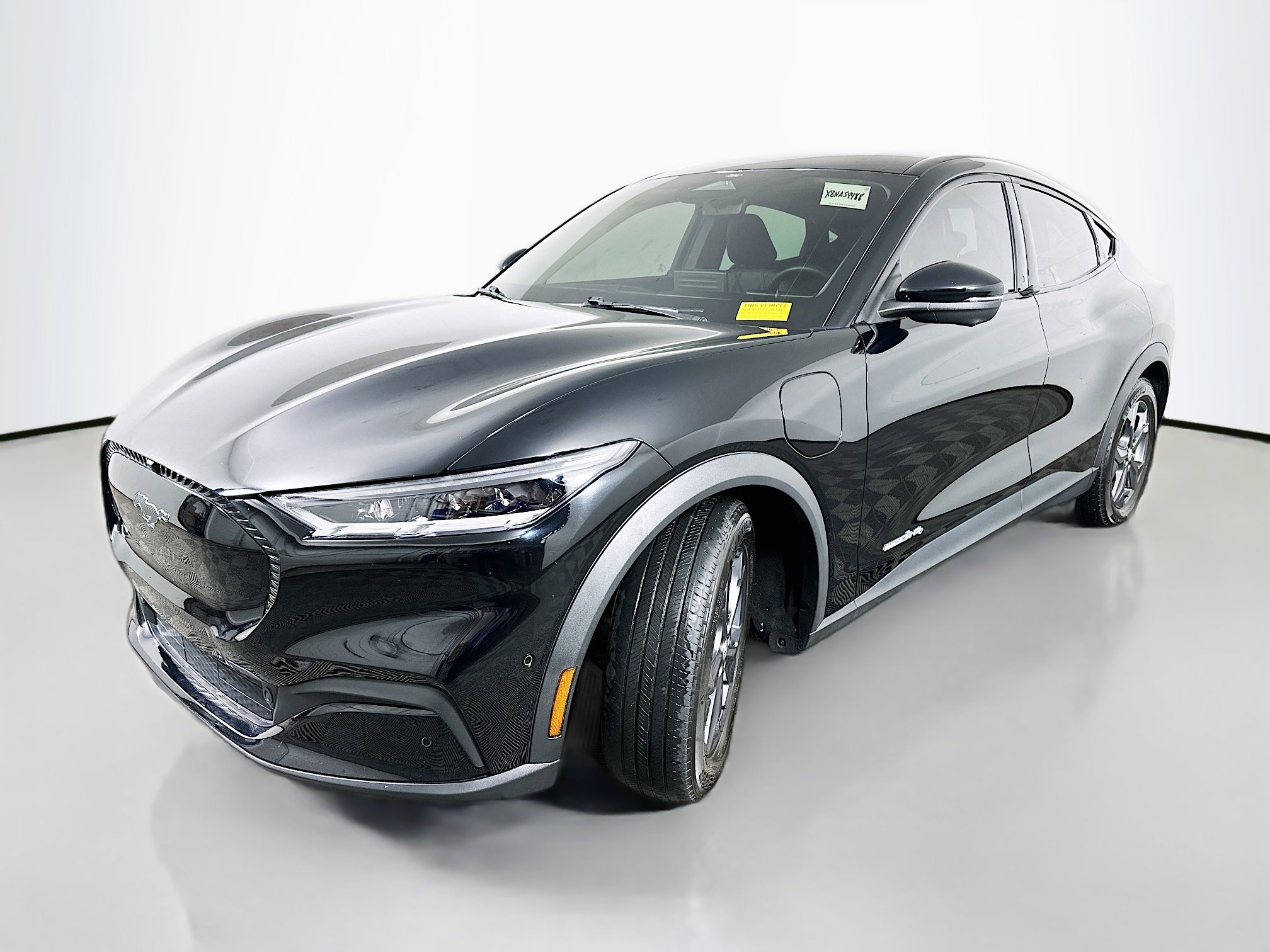 2021 Ford Mustang Mach-E Select photo 3