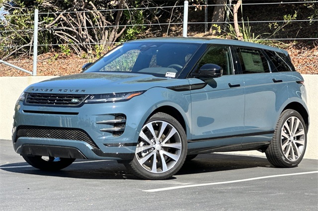 2026 Land Rover Range Rover Evoque Dynamic SE