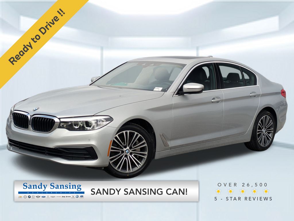 2020 BMW 5 Series 530i's photo