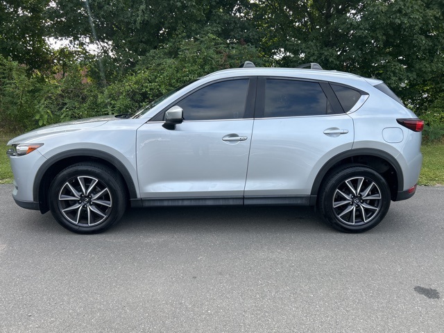2018 Mazda CX-5 Touring photo 2