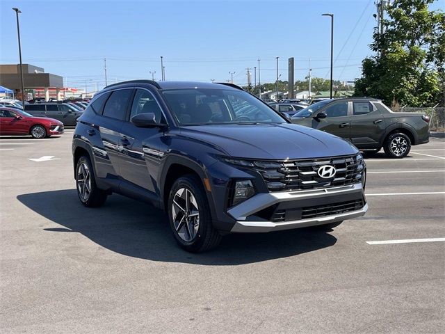 2026 Hyundai Tucson SEL photo 2