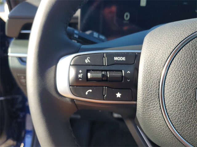 2025 Kia K5 EX photo 11