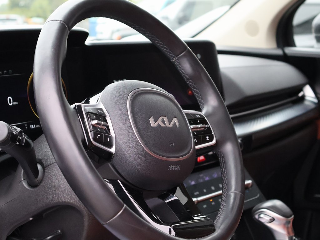 2024 Kia Carnival SX Prestige photo 23
