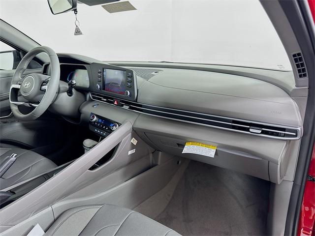 2025 Hyundai Elantra SEL Sport photo 33