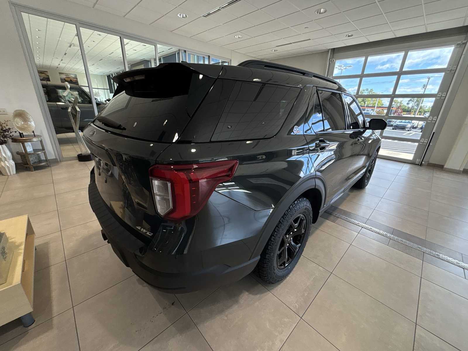 2022 Ford Explorer Timberline photo 3