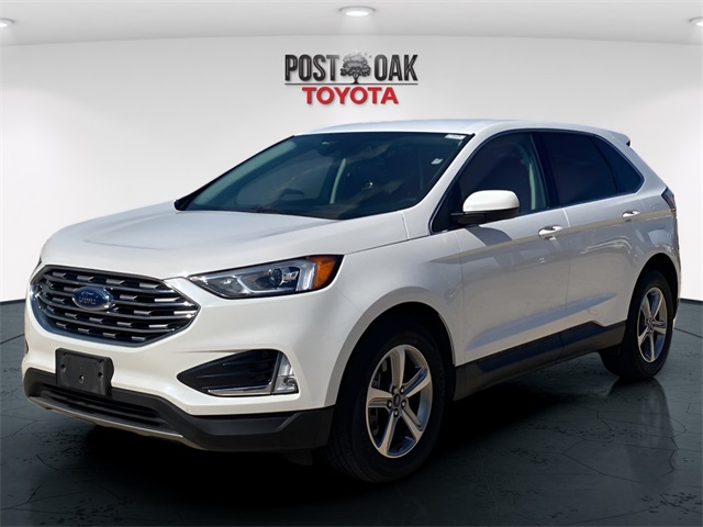 2021 Ford Edge SEL photo 3