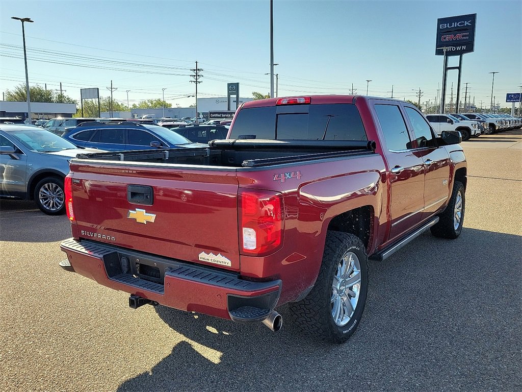2018 Chevrolet Silverado 1500 High Country photo 9