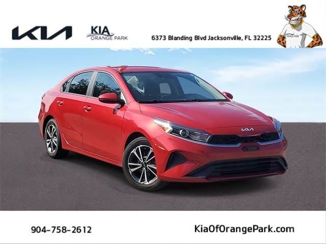 2023 Kia Forte LXS photo 2