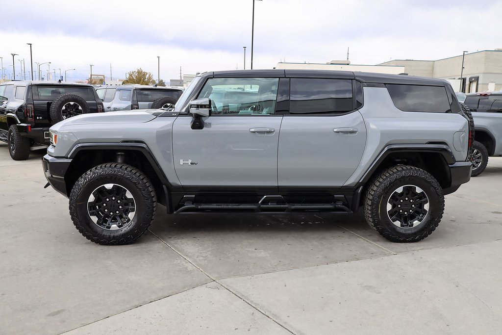 2025 Gmc Hummer EV photo 3