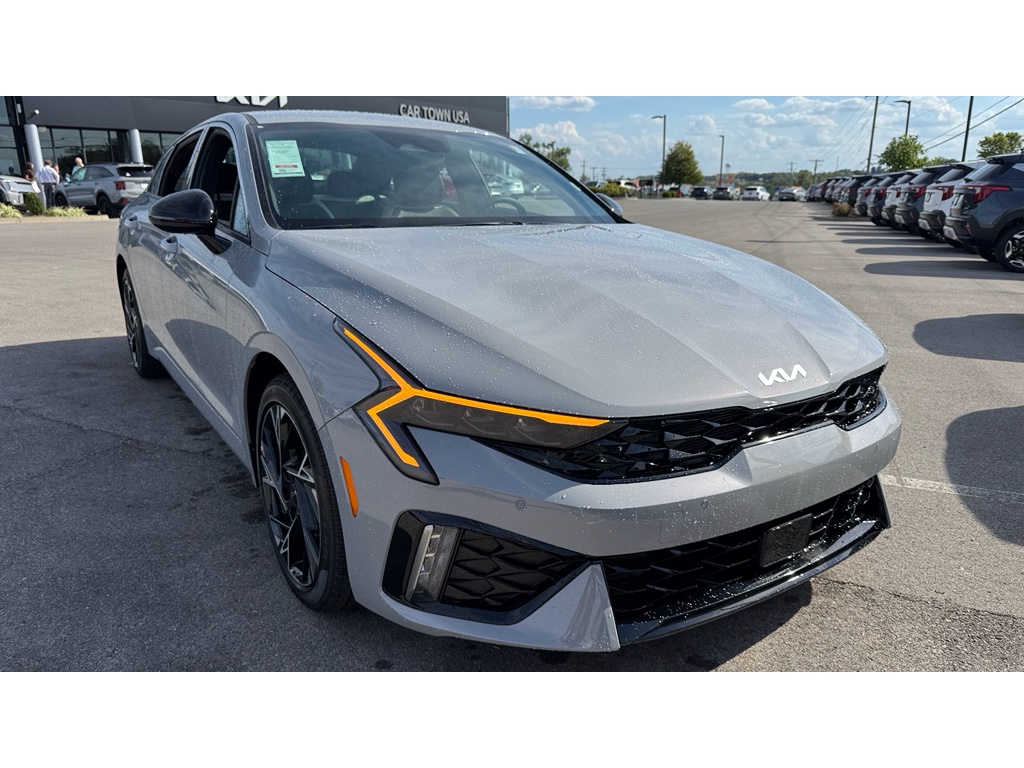 2026 Kia K5 GT-Line photo 2