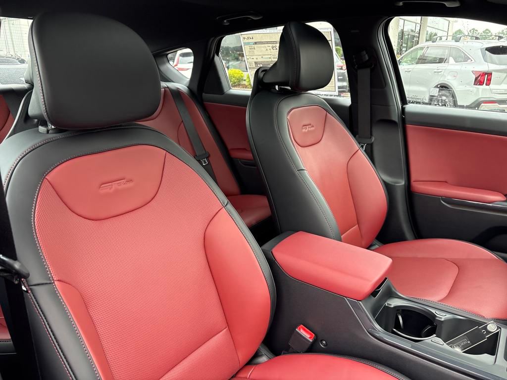 2025 Kia K4 GT-Line Turbo photo 30