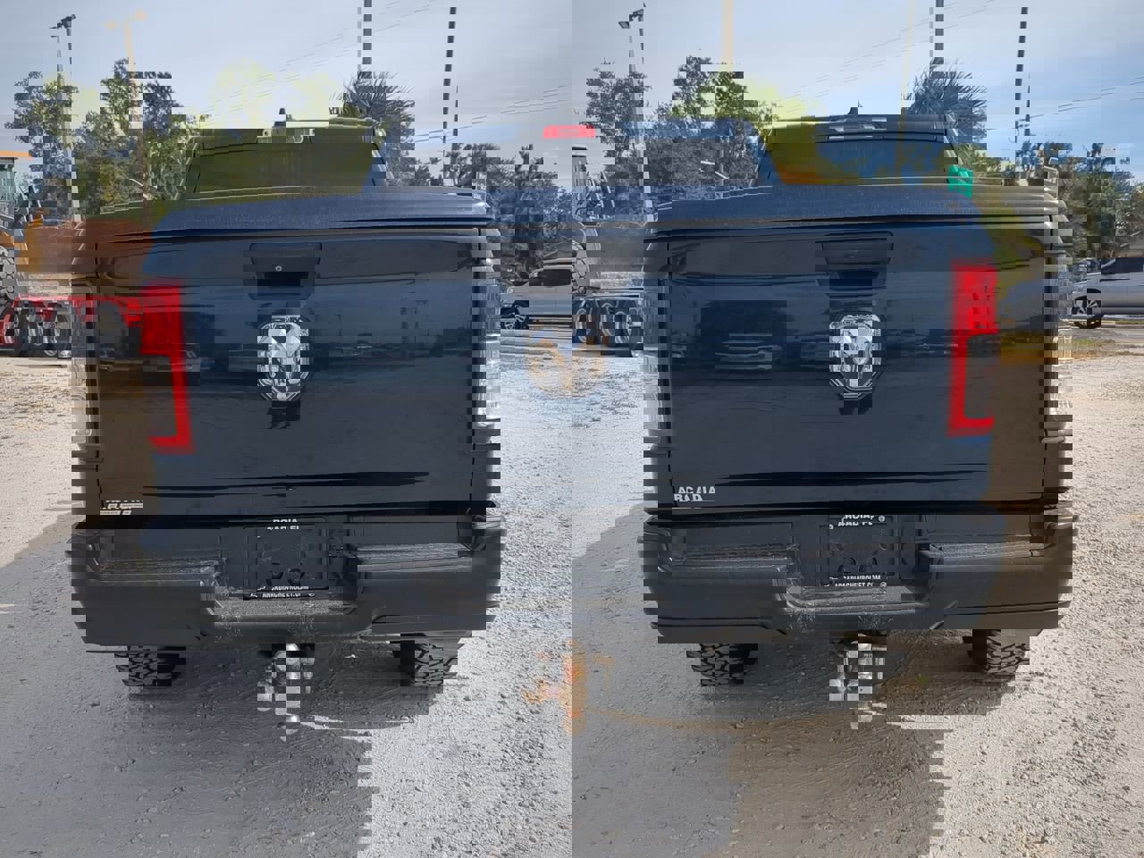 2019 Ram 1500 Tradesman photo 4