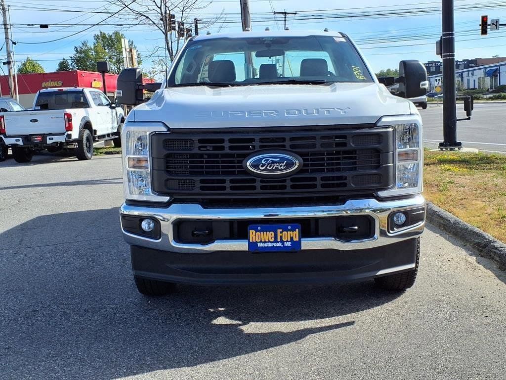 2026 Ford F-250 XL photo 2