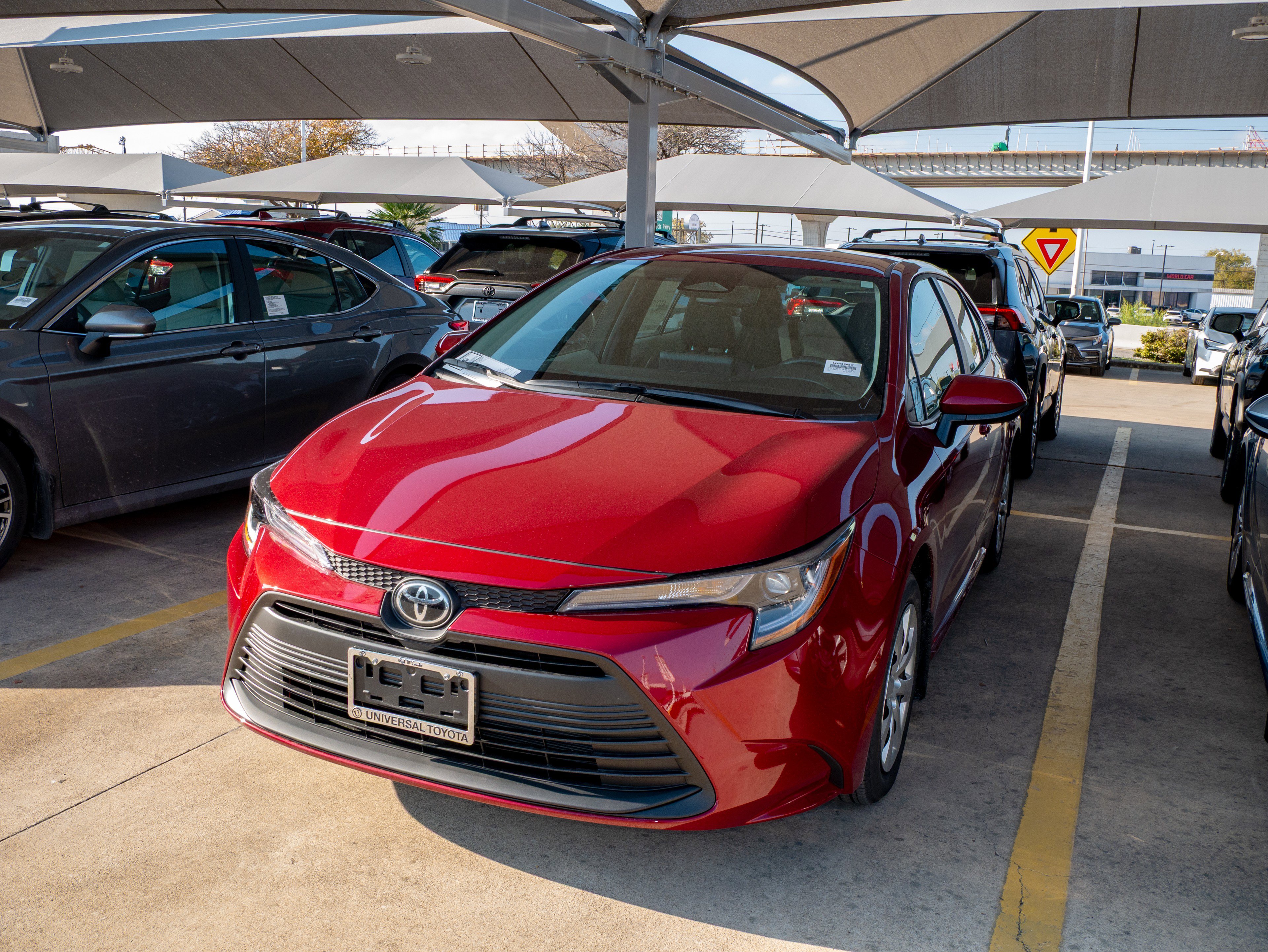 2026 Toyota Corolla LE's photo