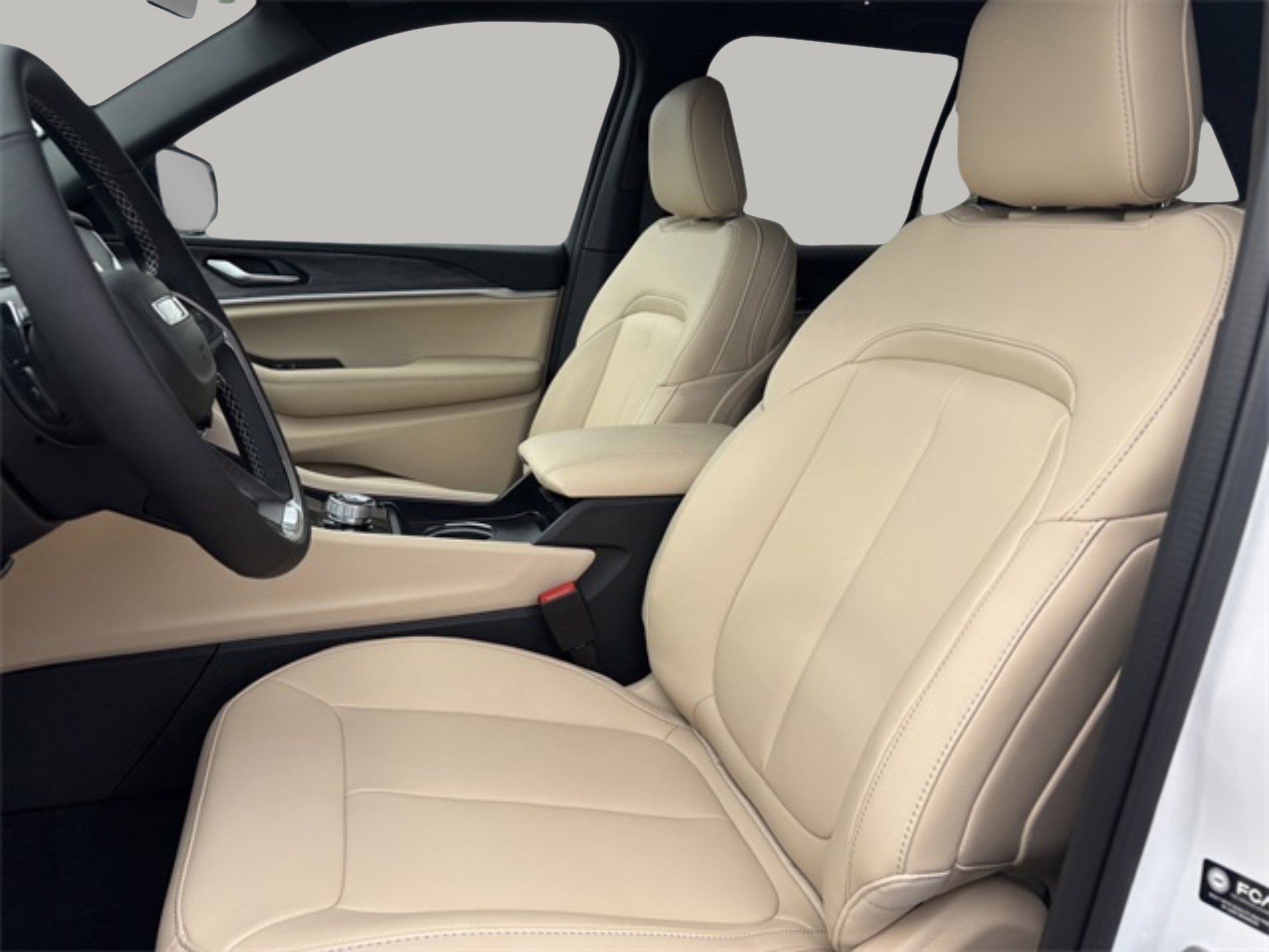 2025 Jeep Grand Cherokee Limited photo 9