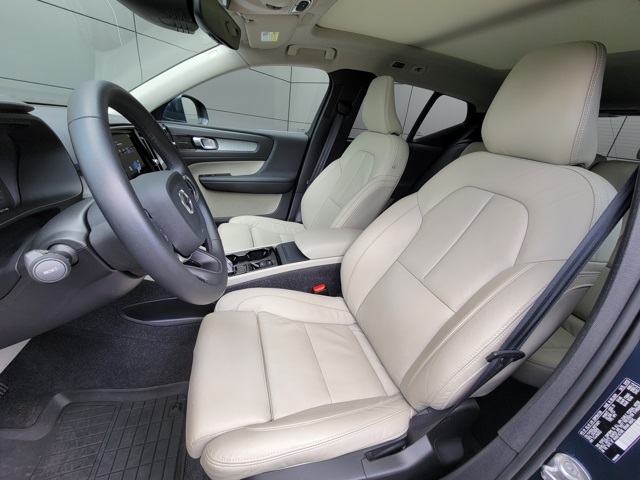 2022 Volvo XC40 T5 Inscription photo 20