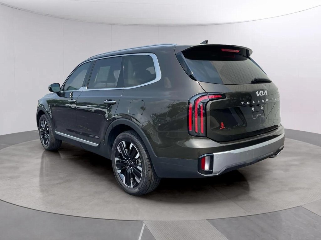2023 Kia Telluride SX photo 2