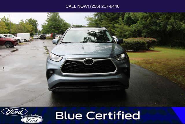 2021 Toyota Highlander XLE photo 5