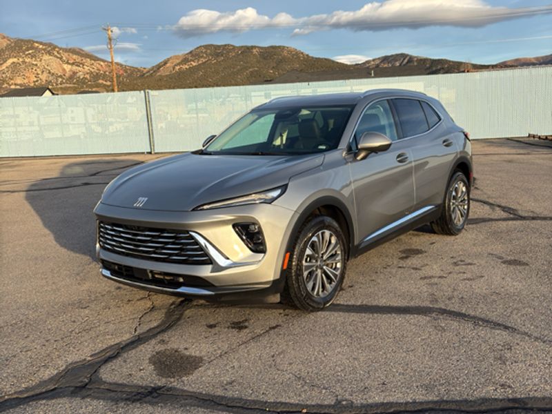 2024 Buick Envision Preferred's photo