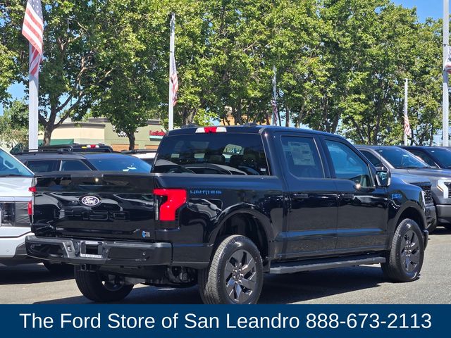 2025 Ford F-150 Lightning photo 7
