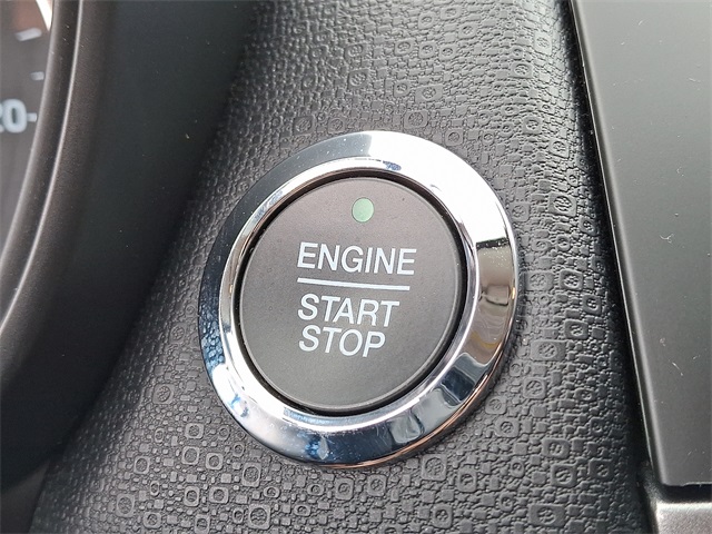 2020 Ford EcoSport SES photo 23