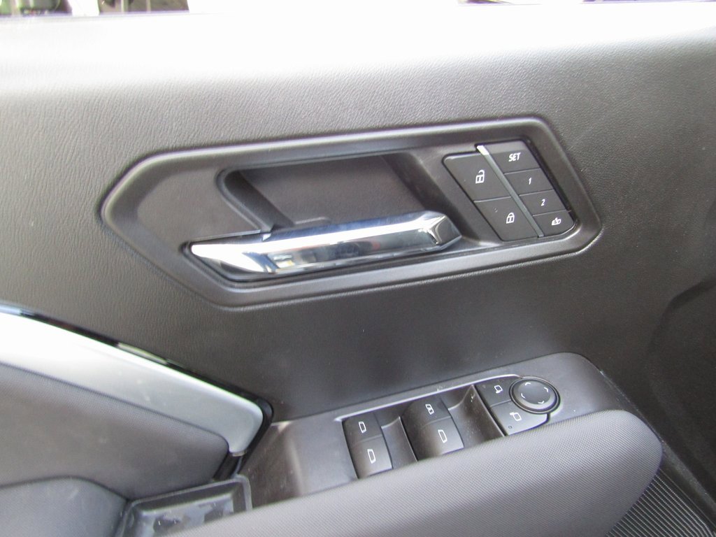 2025 Chevrolet Colorado Z71 photo 21