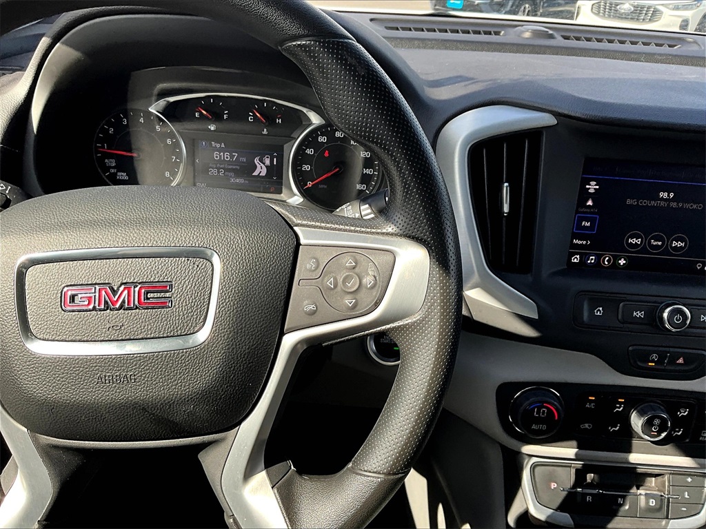 2023 Gmc Terrain SLE photo 23