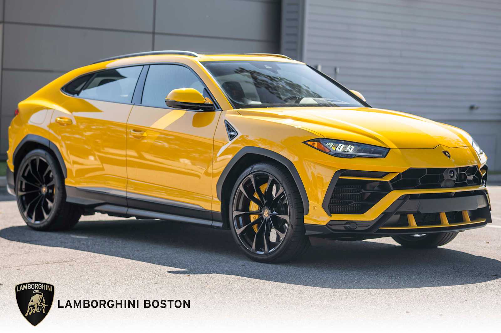 2022 Lamborghini Urus Base's photo