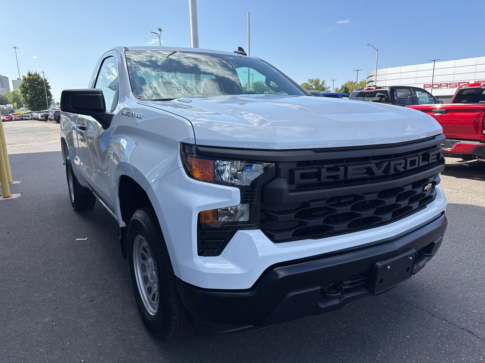 2025 Chevrolet Silverado 1500 photo 3