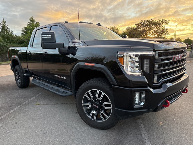 2022 GMC Sierra 2500HD AT4's photo