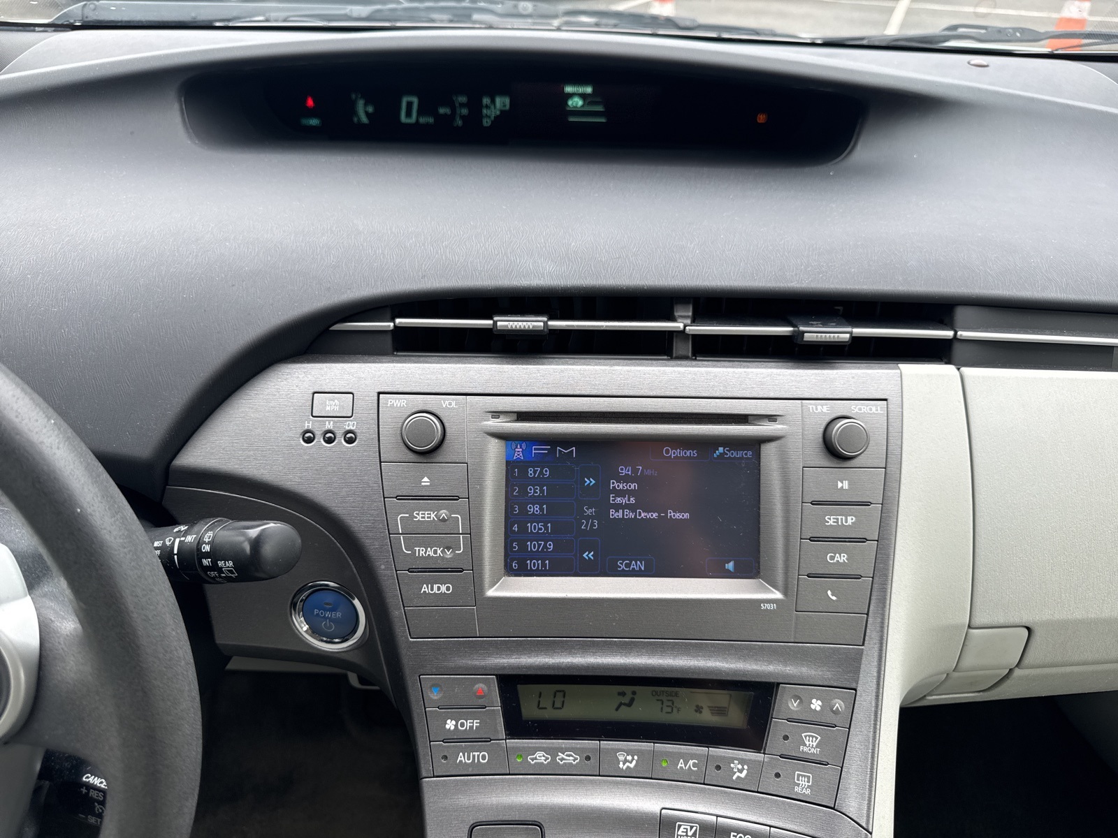 2013 Toyota Prius Two photo 20