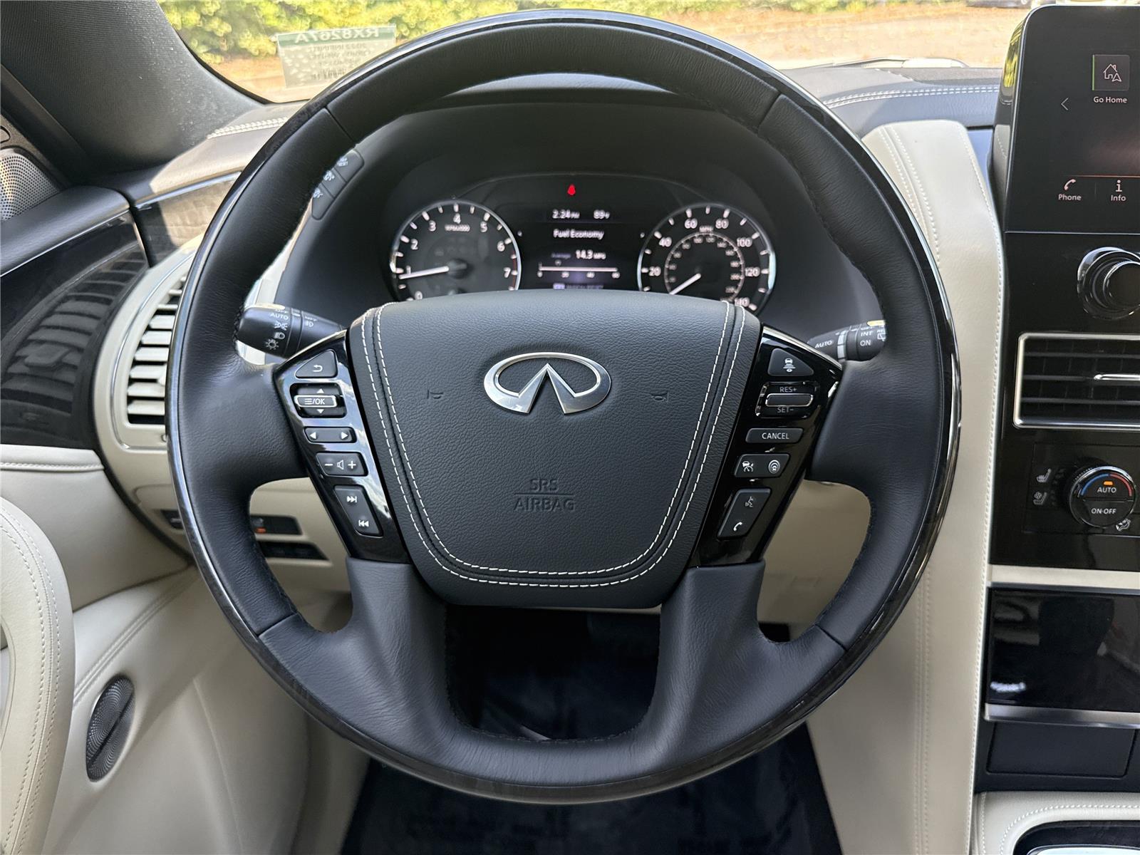 2022 Infiniti QX80 Sensory photo 8