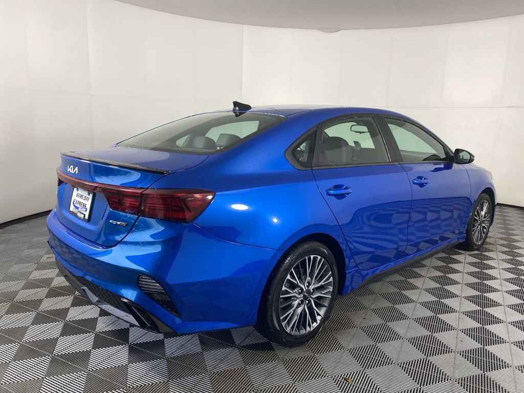 2023 Kia Forte GT-Line photo 8