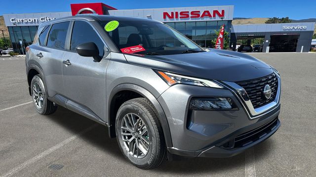 2021 Nissan Rogue S's photo