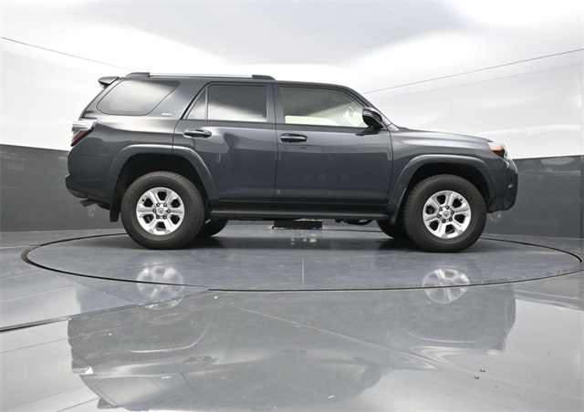 2024 Toyota 4Runner SR5 Premium photo 32