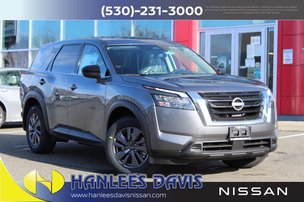 2025 Nissan Pathfinder S's photo