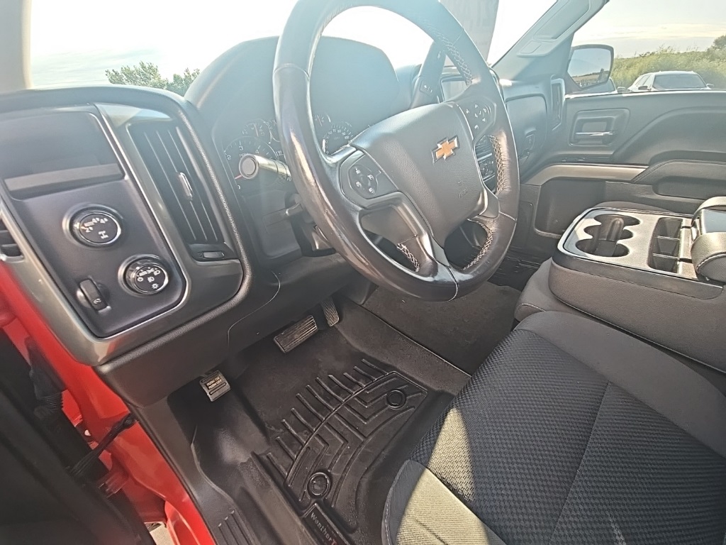 2018 Chevrolet Silverado 1500 LT photo 10