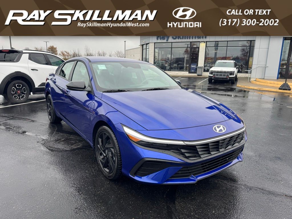 2026 Hyundai Elantra SEL's photo