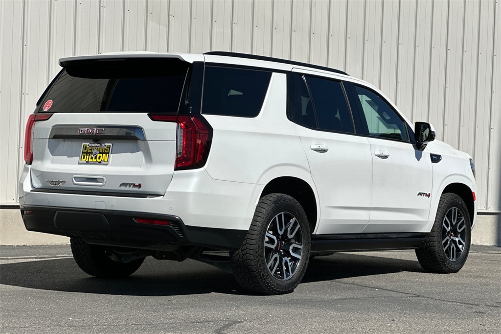 2023 Gmc Yukon AT4 photo 3
