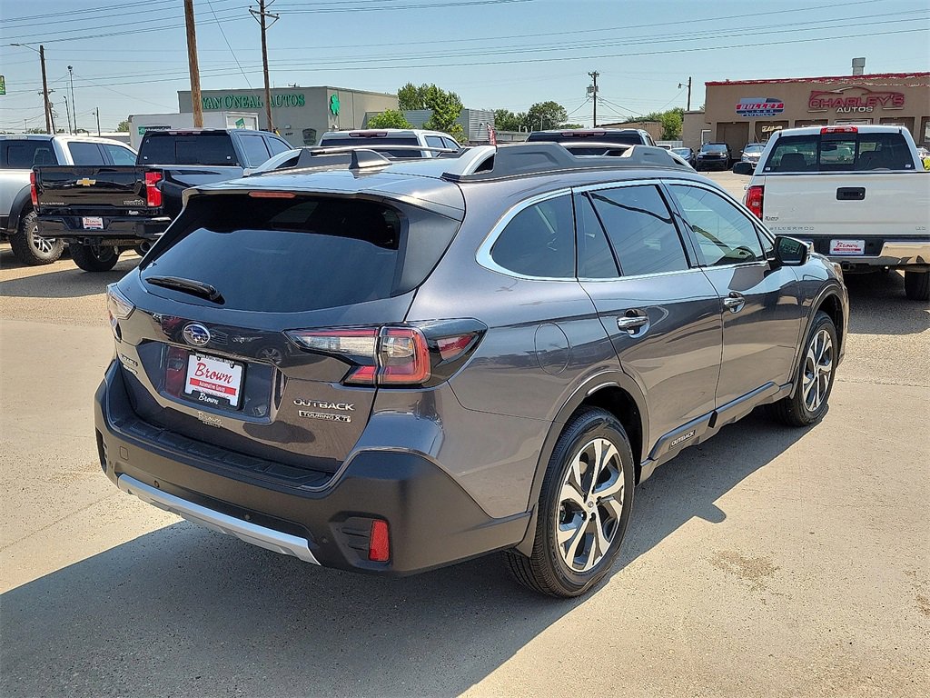 2022 Subaru Outback Touring XT photo 11