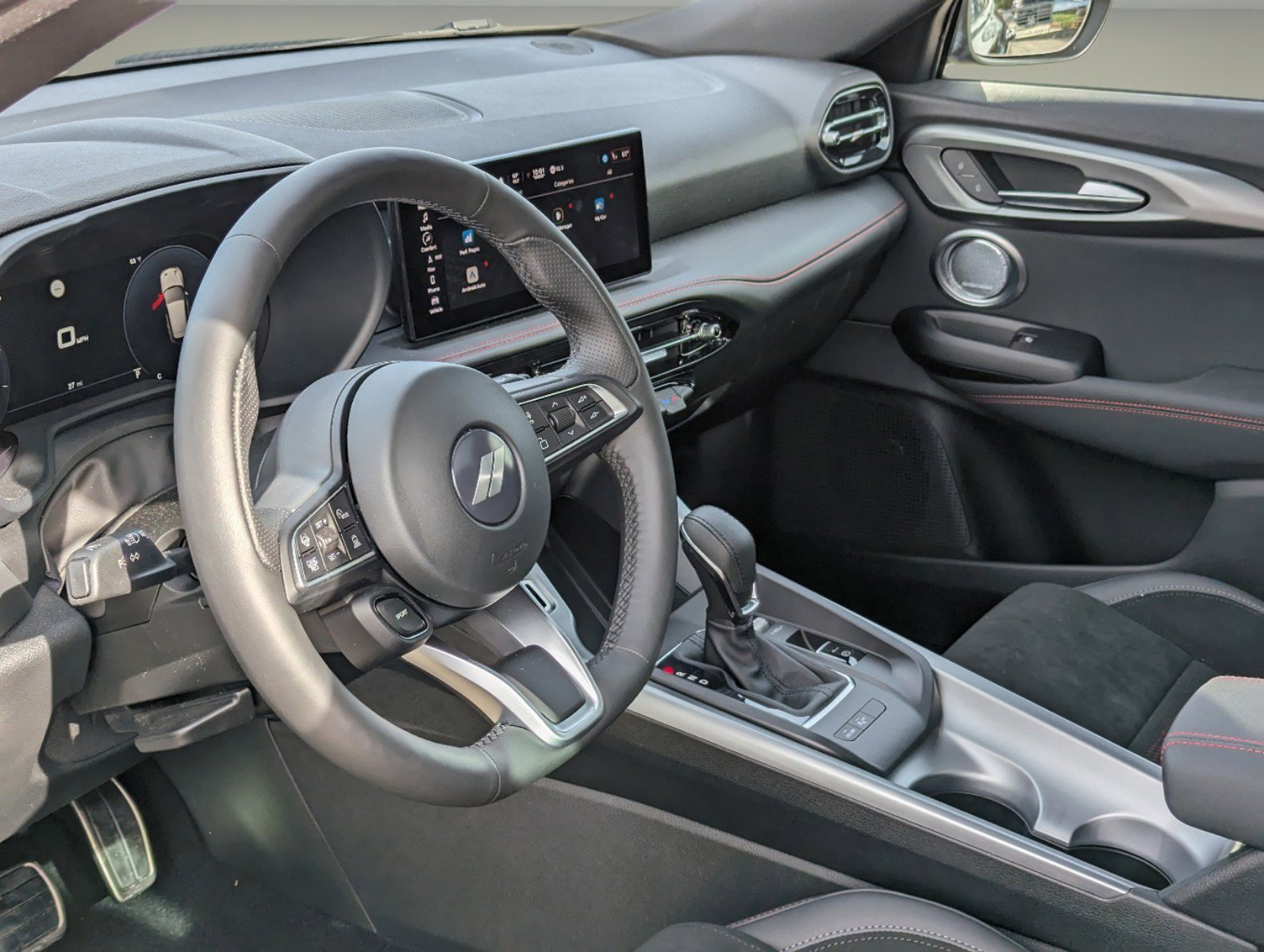 2023 Dodge Hornet GT Plus photo 12