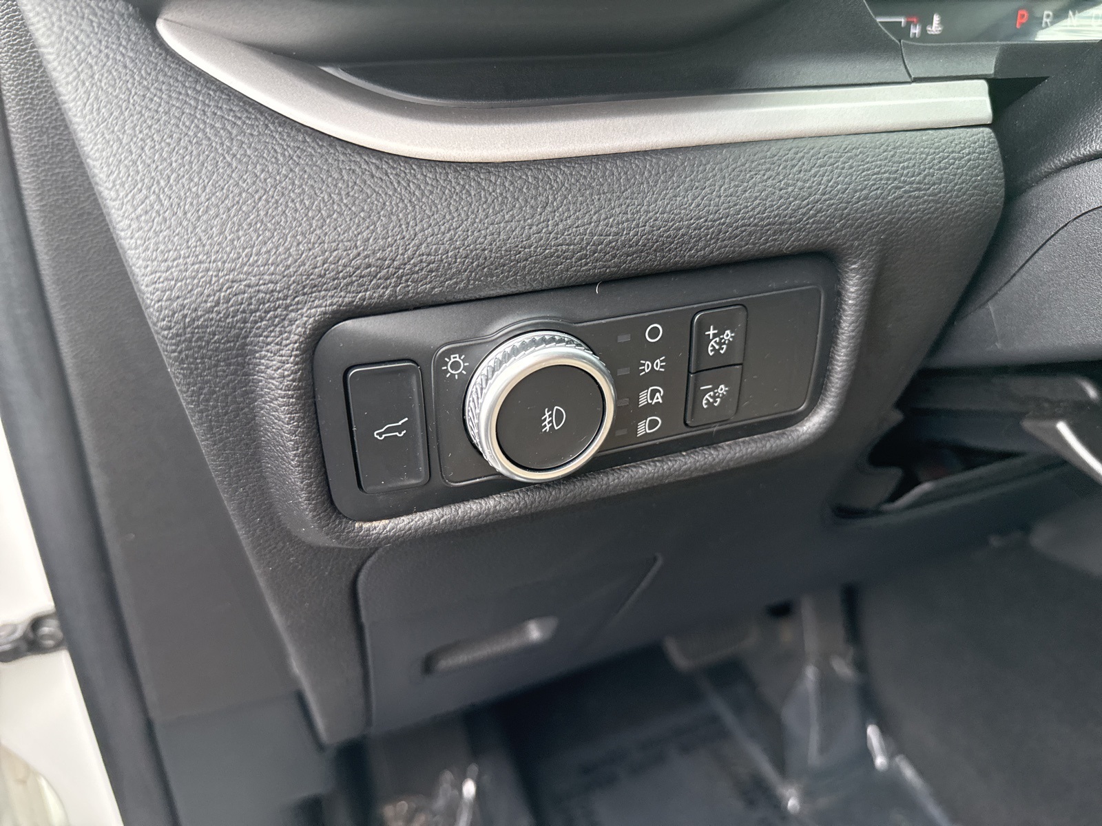 2021 Ford Explorer XLT photo 23