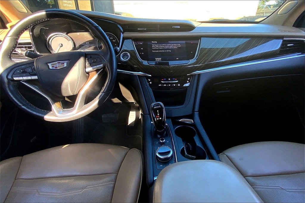 2022 Cadillac XT6 Premium Luxury photo 14